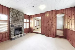 34 James Dr, Saint Charles, MO 63301 - Photo 3