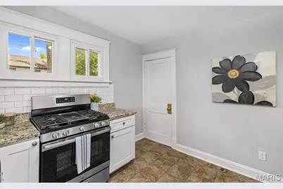 7700 Lovella Avenue, Saint Louis, MO 63117 - Photo 17