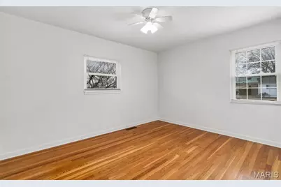 4116 Cornus Drive, Saint Louis, MO 63125 - Photo 11