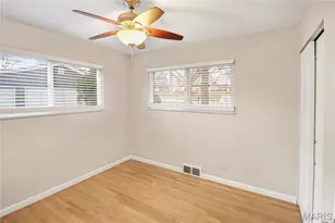 2 Seawood Ct, Creve Coeur, MO 63146 - Photo 17