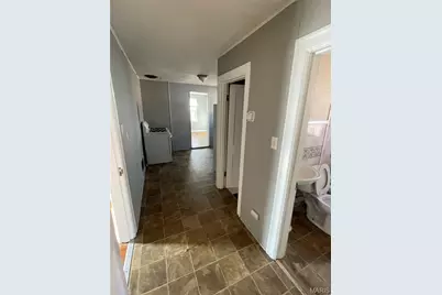 8343 Strathmore Place, Jennings, MO 63136 - Photo 11