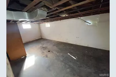 8343 Strathmore Place, Jennings, MO 63136 - Photo 29