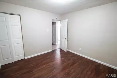 6300 Evergreen Boulevard, Saint Louis, MO 63134 - Photo 17