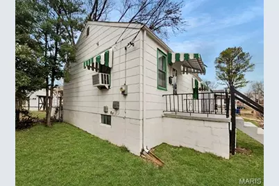 3219 Coles Avenue, Saint Louis, MO 63114 - Photo 3