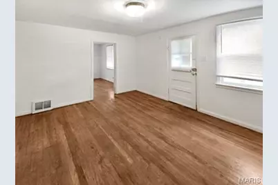 3219 Coles Avenue, Saint Louis, MO 63114 - Photo 9