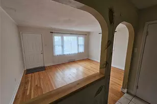 206 Lake Ave, Maryland Heights, MO 63043 - Photo 13