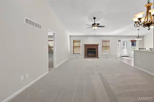 7131 Curtis Dr, Dardenne Prairie, MO 63368 - Photo 9