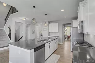 310 Haycastle Dr, O'Fallon, MO 63367 - Photo 15