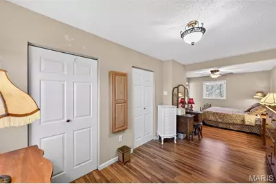 340 Woodbridge Drive, Saint Charles, MO 63303 - Photo 15