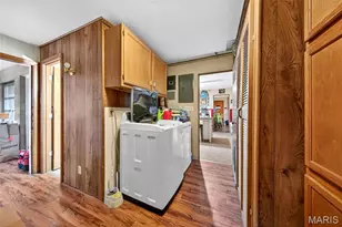 35 E Cardigan Dr, Ferguson, MO 63135 - Photo 15