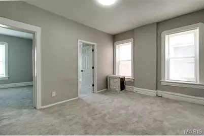 1404A Granville Place, Saint Louis, MO 63112 - Photo 5