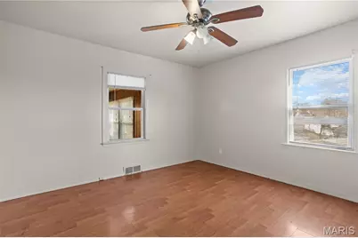 509 Royal Avenue, Ferguson, MO 63135 - Photo 13