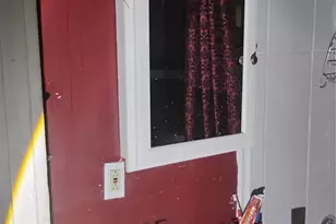 3901 Sherman Pl, Saint Louis, MO 63107 - Photo 9