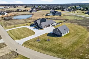 310 Lakeland Ct, Defiance, MO 63341 - Photo 97