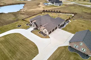 310 Lakeland Ct, Defiance, MO 63341 - Photo 13