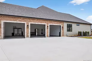 310 Lakeland Ct, Defiance, MO 63341 - Photo 17