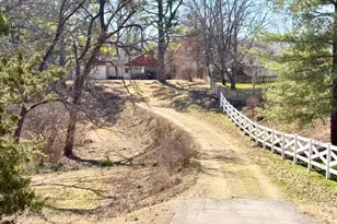 138 Big Bend Rd, Manchester, MO 63088 - Photo 11