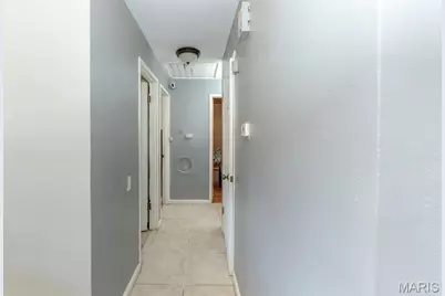 10257 Dacey Drive, Saint Louis, MO 63136 - Photo 9