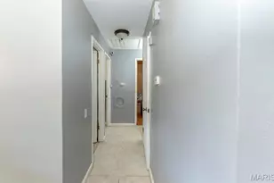 10257 Dacey Dr, Saint Louis, MO 63136 - Photo 9