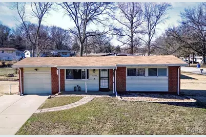 10257 Dacey Drive, Saint Louis, MO 63136 - Photo 1