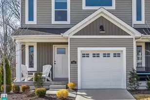 367 Newbridge Wy, O'Fallon, MO 63368 - Photo 1