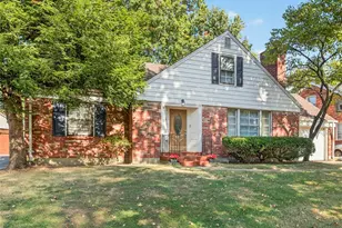 7419 Woodland Way, Pasadena Hills, MO 63121 - Photo 1