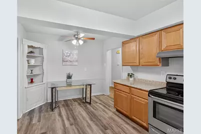 7419 Woodland Way, Pasadena Hills, MO 63121 - Photo 19