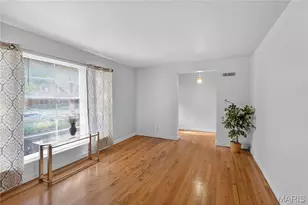 7419 Woodland Way, Pasadena Hills, MO 63121 - Photo 5