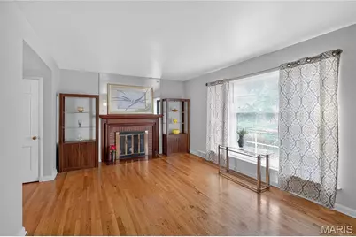 7419 Woodland Way, Pasadena Hills, MO 63121 - Photo 5