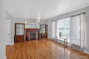 7419 Woodland Way, Pasadena Hills, MO 63121 - Photo 5