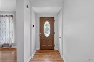 7419 Woodland Way, Pasadena Hills, MO 63121 - Photo 3