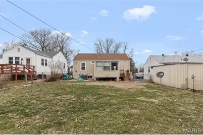 10812 Saint Francis Lane, Saint Louis, MO 63074 - Photo 21