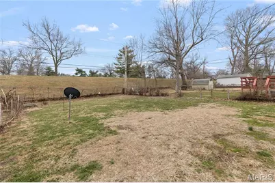 10812 Saint Francis Lane, Saint Louis, MO 63074 - Photo 19