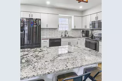 207 Millpond Lane, Jefferson City, MO 65109 - Photo 9