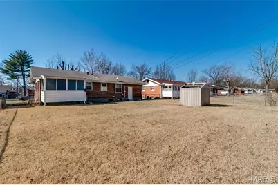 312 Ward Drive, Ferguson, MO 63135 - Photo 27