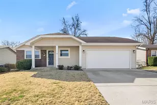 13 Northwinds Dr, Saint Peters, MO 63376 - Photo 1