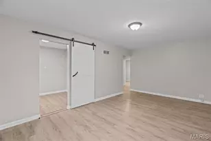 7431 Esterbrook Dr, Saint Louis, MO 63136 - Photo 5