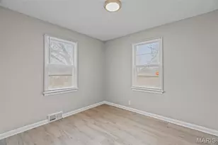 7431 Esterbrook Dr, Saint Louis, MO 63136 - Photo 21