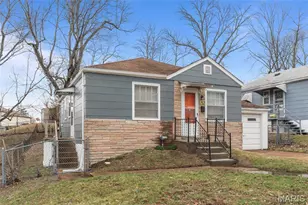 7431 Esterbrook Dr, Saint Louis, MO 63136 - Photo 3