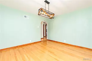 5689 Pernod Ave, Saint Louis, MO 63139 - Photo 11