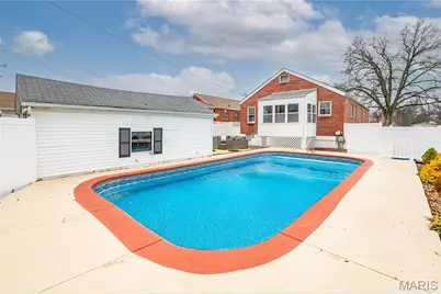 5689 Pernod Avenue, Saint Louis, MO 63139 - Photo 45