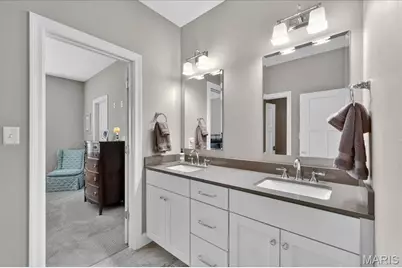 7540 Washington Avenue, University City, MO 63130 - Photo 29