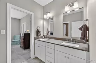 7540 Washington Ave, University City, MO 63130 - Photo 29