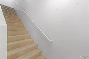 227 W Monroe Ave, Kirkwood, MO 63122 - Photo 9