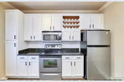 2612 McKnight Crossing Court, Saint Louis, MO 63124 - Photo 11