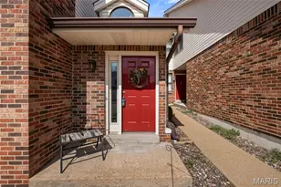 5427 Duchesne Parque Dr, Unincorporated, MO 63128 - Photo 5