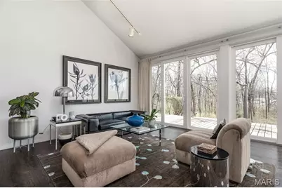 2825 Clayton Forest Court, Town and Country, MO 63131 - Photo 5