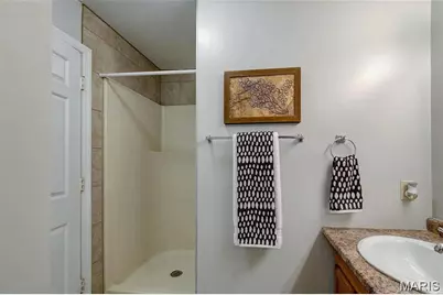 4256 Maryland Avenue #LLE, Saint Louis, MO 63108 - Photo 13