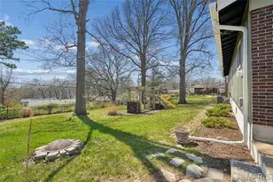 2664 Sanders Dr, Saint Louis, MO 63129 - Photo 23