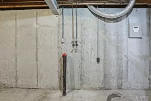 2007 Willow Lake Dr, Chesterfield, MO 63017 - Photo 35